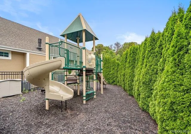 Photo 38 of Condo for sale at 11 Halley Dr, Brookhaven, NY 11772 | MLS# 1045032 | Listing updated on 2026-09-30