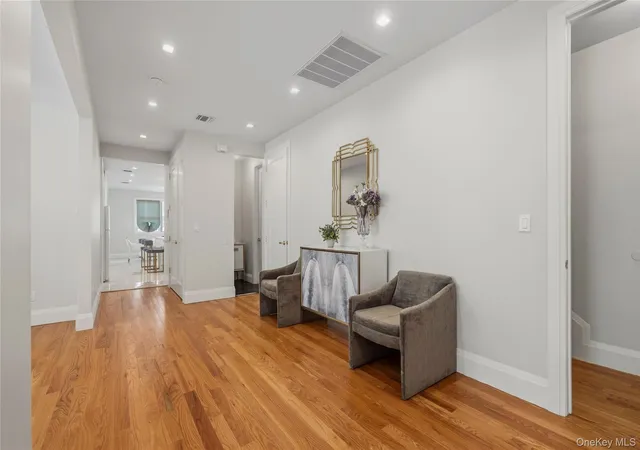 Photo 4 of Single family home for sale at 14 Van Arsdale Rd, Monroe, NY 10950 | MLS# 1045035 | Listing updated on 2026-09-25