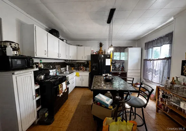 Photo 5 of Single family home for sale at 38 Division St, Catskill, NY 12414 | MLS# 1045055 | Listing updated on 2026-09-01