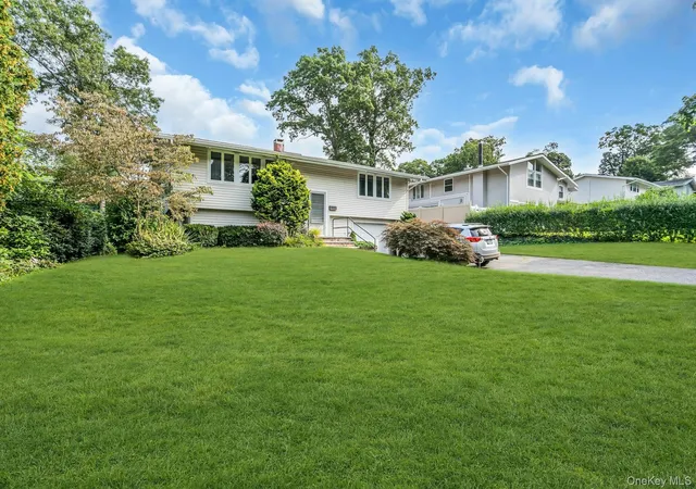 Single family home for sale at 23 Redleaf Ln, Smithtown, NY 11725 | MLS# 1045064