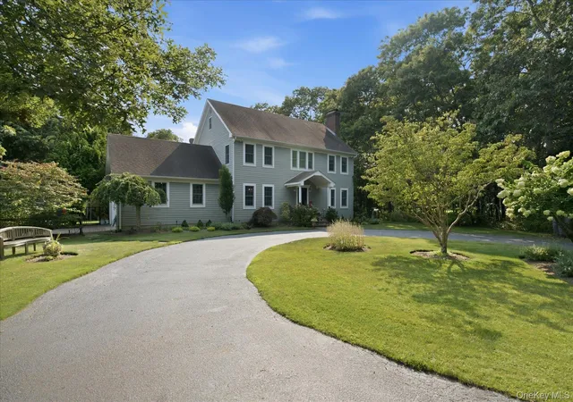 Photo 2 of Single family home for sale at 147b Old Country Rd, Southampton, NY 11960 | MLS# 1045104 | Listing updated on 2026-09-03