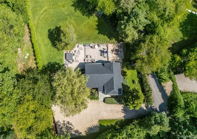 Photo 2 of Single family home for sale at 845 County Rd 39, Southampton, NY 11968 | MLS# 1045106 | Listing updated on 2026-09-01
