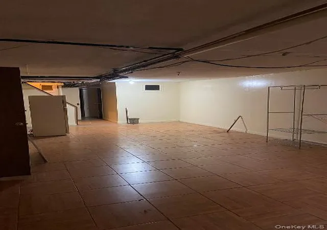 Listing Photo 4 - Condo for sale in building located at 323 E 91st St, New York, NY 11212