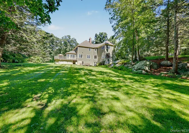 Photo 4 of Single family home for sale at 30 Pine Hl Dr, Lewisboro, NY 10590 | MLS# 1045136 | Listing updated on 2026-10-04