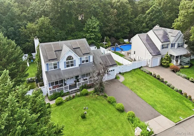 Photo 4 of Single family home for sale at 53 Howard Dr, Brookhaven, NY 11727 | MLS# 1045161 | Listing updated on 2026-09-20
