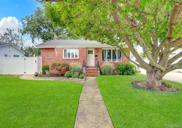 Photo 1 of Single family home for sale at 43 Manhattan Ave, West Babylon, NY 11704 | MLS# 1045195 | Listing updated on 2026-10-09
