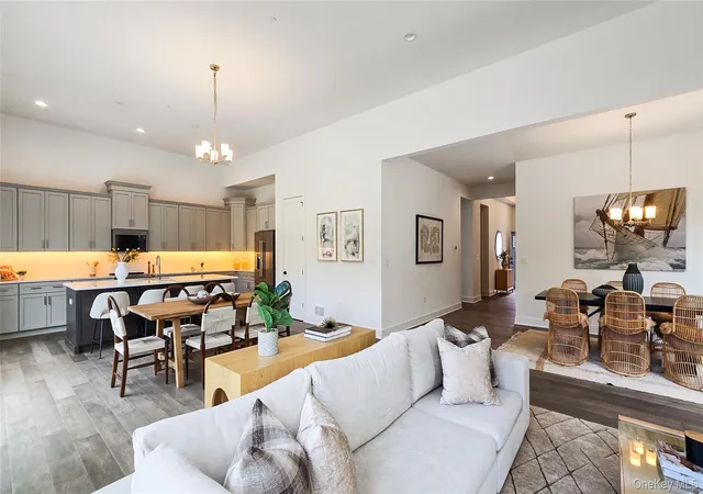 Listing Photo 5 - Condo for sale in building located at 2050 Smt Loop, Carmel, NY 10512 - Unit #61