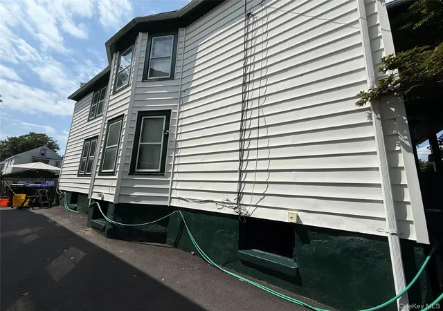 Listing Photo 2 - Condo for sale in building located at 26 Lent St, Poughkeepsie, NY 12601