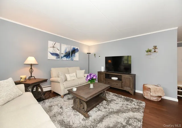 Photo 4 of House for sale at 100 Clinton Ave #4N, Hempstead, NY 11501 | MLS# 1045246 | Listing updated on 2026-09-13