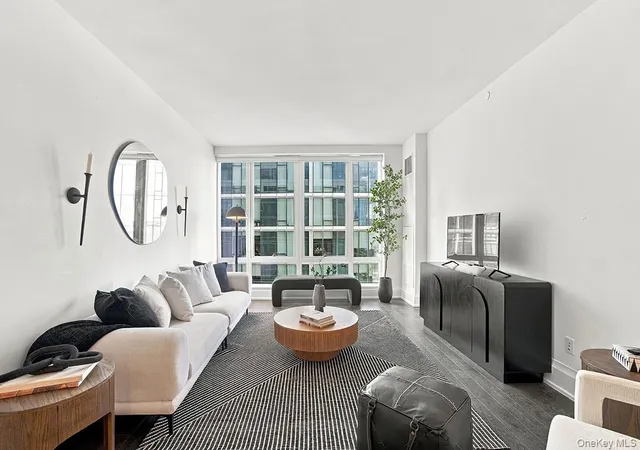 Photo 3 of Condo for sale at 50 Riverside Blvd #15M, New York, NY 10069 | MLS# 1045254 | Listing updated on 2026-09-22