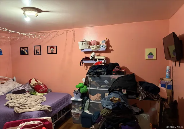 Listing Photo 5 - Condo for sale in building located at 3724 112th St, New York, NY 11368