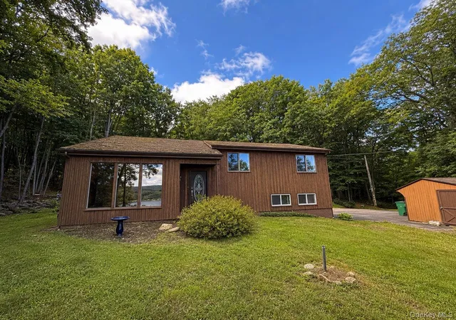 Photo 1 of Single family home for sale at 1095 Route 292, Pawling, NY 12531 | MLS# 1045275 | Listing updated on 2026-10-06
