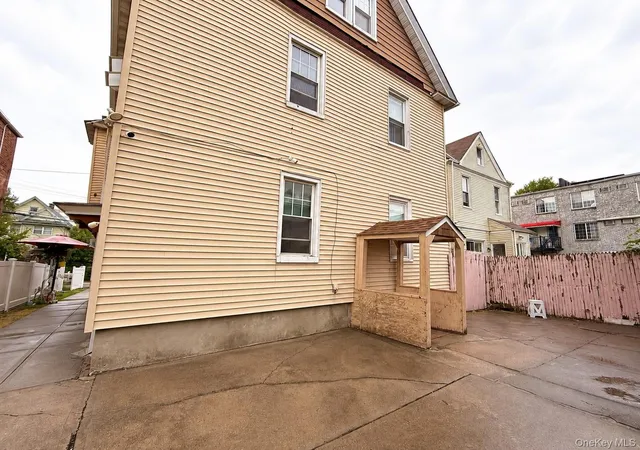 Photo 3 of Multi family home for sale at 95 15 118th Street, New York, NY 11419 | MLS# 1045290 | Listing updated on 2026-09-02