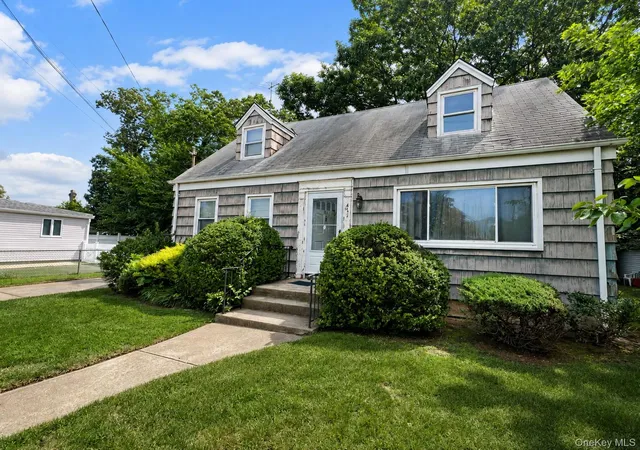 Photo 1 of Multi family home for sale at 471 Eureka Ave, Hempstead, NY 11003 | MLS# 1045308 | Listing updated on 2026-09-02