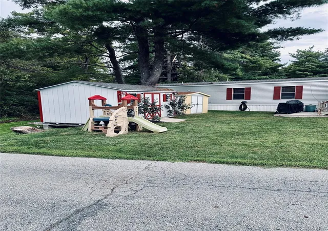 Photo 2 of Manufactured home for sale at 65 Water Loop, Pleasant Valley, NY 12569 | MLS# 1045313 | Listing updated on 2026-09-22