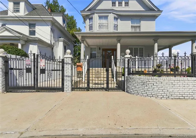 Photo 4 of Single family home for sale at 27-17 Ericsson St, New York, NY 11369 | MLS# 1045315 | Listing updated on 2026-09-03