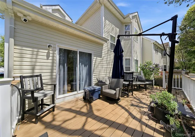 Photo 3 of Sale Pending at 23 Sunflower Ridge Rd, Brookhaven, NY 11720 | MLS# 1045356 | Listing updated on 2026-09-27