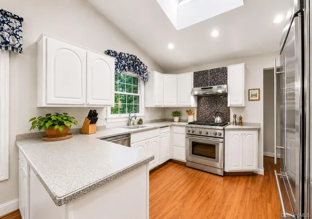 Photo 4 of Single family home for sale at 2308 Broad St, Yorktown, NY 10598 | MLS# 1045358 | Listing updated on 2026-09-24