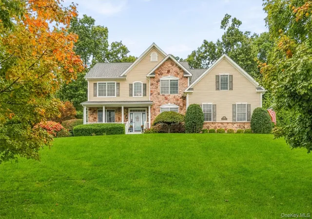 Photo 2 of Single family home for sale at 54 Ridgemont Dr, East Fishkill, NY 12533 | MLS# 1045362 | Listing updated on 2026-10-02