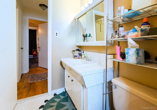 Photo 21 of Multi family home for sale at 191 N Virginia Ave, Oyster Bay, NY 11758 | MLS# 1045363 | Listing updated on 2026-09-06