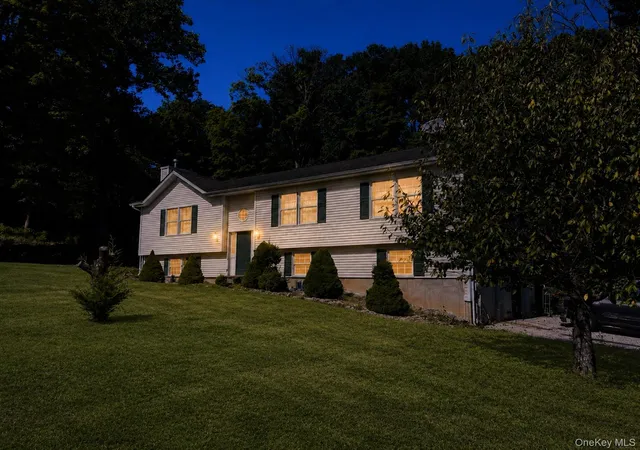 Photo 1 of Single family home for sale at 71 O'halloran Cir, Pleasant Valley, NY 12569 | MLS# 1045407 | Listing updated on 2026-10-06