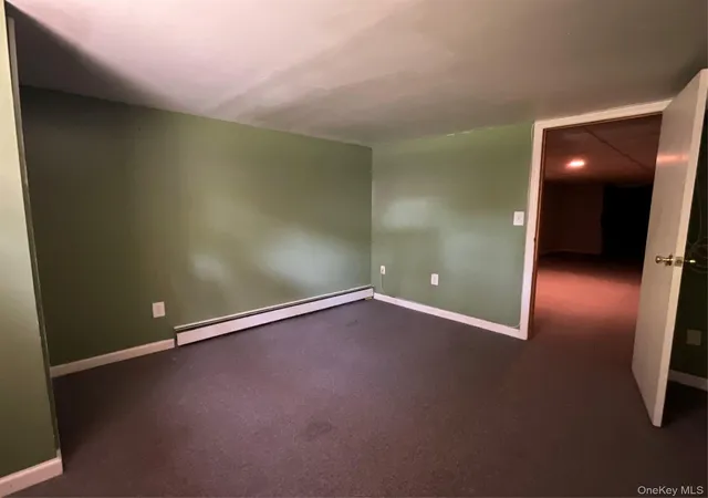 Photo 19 of Single family home for sale at 28 Pleasant Ave, Oyster Bay, NY 11735 | MLS# 1045429 | Listing updated on 2026-09-02