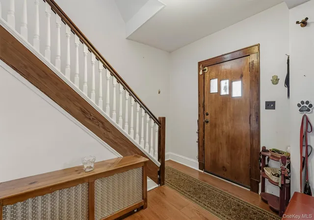 Photo 3 of Single family home for sale at 313 Depew St, Peekskill, NY 10566 | MLS# 1045438 | Listing updated on 2026-09-19