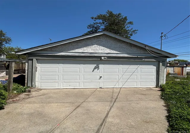 Photo 3 of Single family home for sale at 11343 202nd Street, New York, NY 11412 | MLS# 1045479 | Listing updated on 2026-09-04