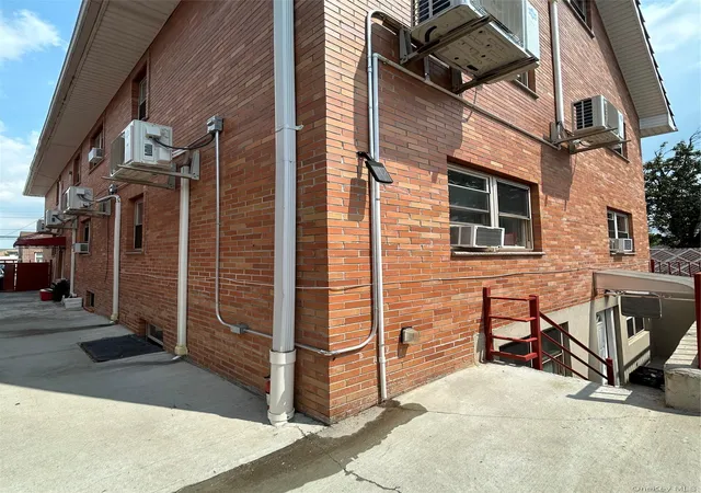 Photo 3 of House for sale at 76-18 57th Road, New York, NY 11379 | MLS# 1045489 | Listing updated on 2026-09-02