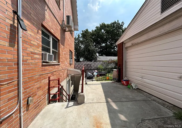 Photo 4 of House for sale at 76-18 57th Road, New York, NY 11379 | MLS# 1045489 | Listing updated on 2026-09-02