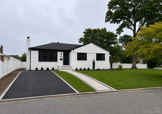 Photo 1 of Single family home for sale at 98 Beecher Rd, Babylon, NY 11703 | MLS# 1045493 | Listing updated on 2026-09-28