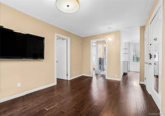 Listing Photo 4 - Condo for sale in building located at 43-17 47th St, New York, NY 11104 - Unit #D-43