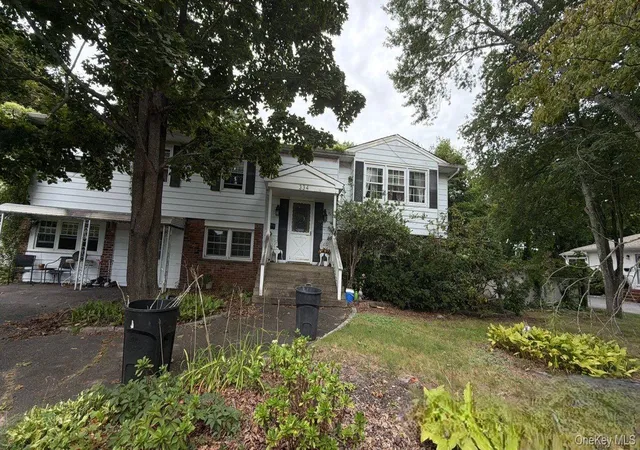 Photo 1 of Single family home for sale at 334 Sunrise Ave, Islip, NY 11782 | MLS# 1045501 | Listing updated on 2026-09-02