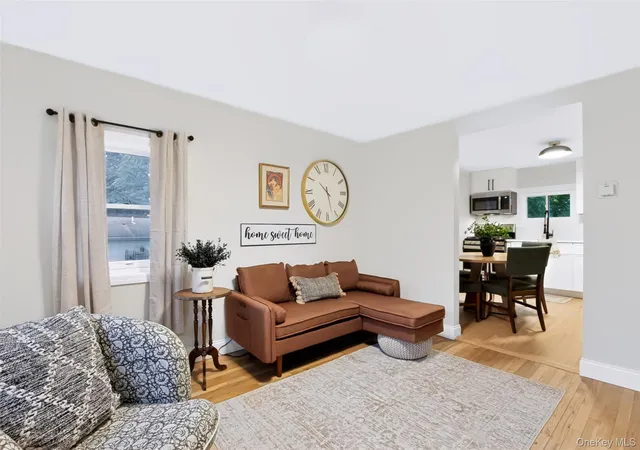 Photo 4 of Single family home for sale at 105 White St, Newburgh (town), NY 12550 | MLS# 1045532 | Listing updated on 2026-09-14
