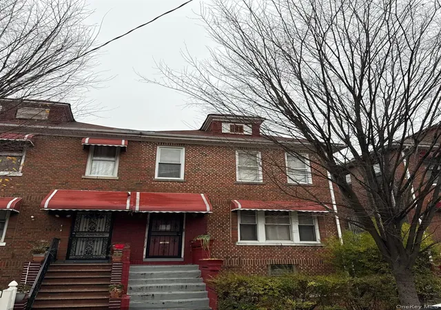Photo 1 of Multi family home for sale at 3583 Fish Ave, New York, NY 10469 | MLS# 1045537 | Listing updated on 2026-09-02