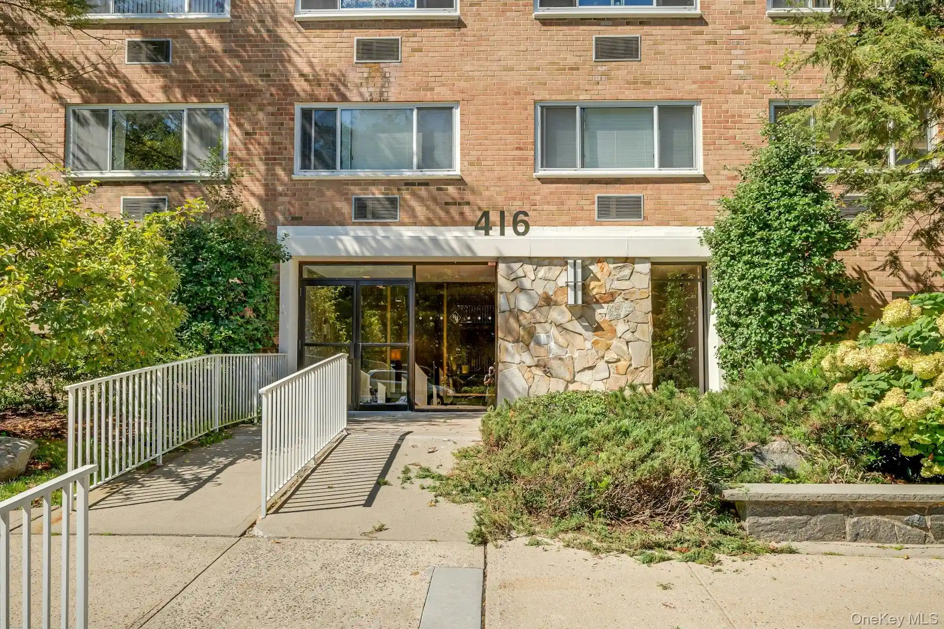 Listing Photo 2 - Condo for sale in 416 Benedict Ave located at 416 Benedict Ave, Greenburgh, NY 10591 - Unit #3A