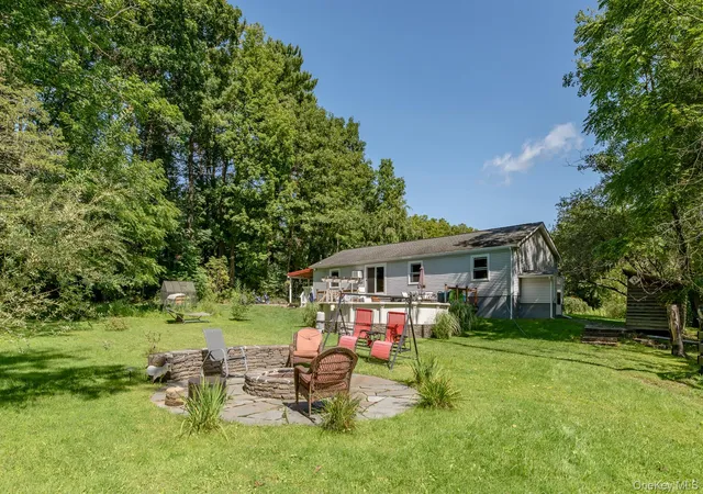 Photo 3 of Single family home for sale at 28 Buck Ln, Saugerties, NY 12477 | MLS# 1045558 | Listing updated on 2026-10-04