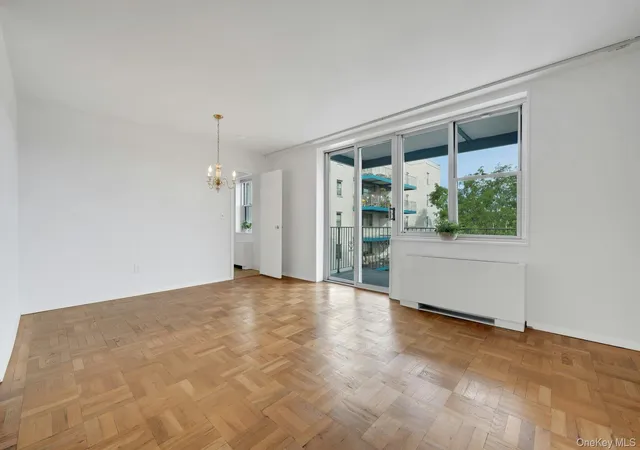 Photo 4 of Sale Pending at 499 N Broadway #6B, White Plains, NY 10603 | MLS# 1045562 | Listing updated on 2026-10-16