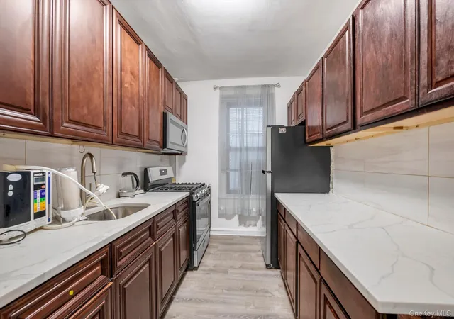 Condo for sale at 1711 Davidson Ave #1N, New York, NY 10453 | MLS# 1045564