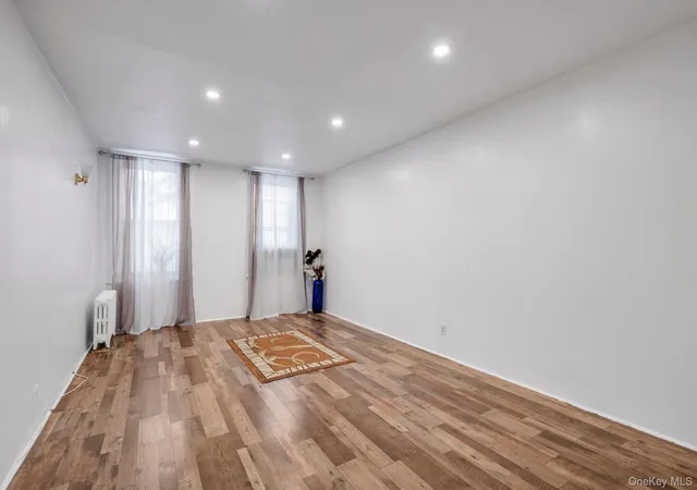 Photo 3 of Condo for sale at 1711 Davidson Ave #1N, New York, NY 10453 | MLS# 1045564 | Listing updated on 2026-09-02
