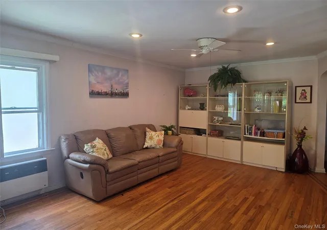 Photo 3 of Single family home for sale at 17516 Underhill Ave, New York, NY 11365 | MLS# 1045586 | Listing updated on 2026-10-07