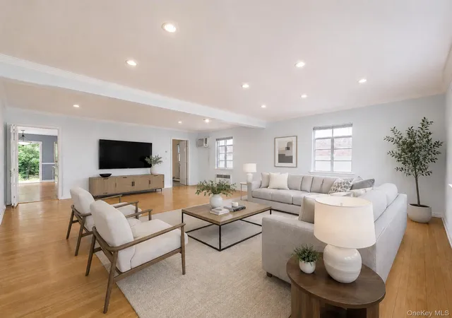Photo 3 of Single family home for sale at 75-19 171st Street, New York, NY 11366 | MLS# 1045591 | Listing updated on 2026-09-06