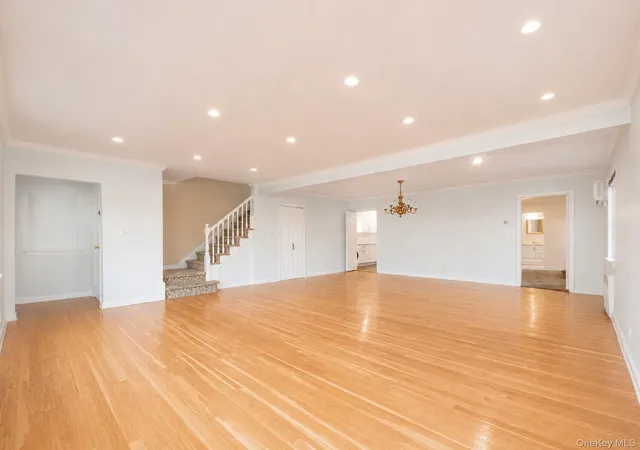 Photo 4 of Single family home for sale at 75-19 171st Street, New York, NY 11366 | MLS# 1045591 | Listing updated on 2026-09-06
