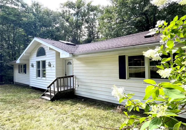 Photo 3 of Single family home for sale at 21 Browns Rd, Neversink, NY 12758 | MLS# 1045597 | Listing updated on 2026-09-06
