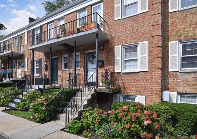 Condo for sale at 124 Texas Ave, Yonkers, NY 10708 | MLS# 1045604