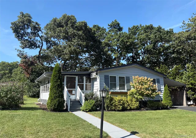 Manufactured home for sale at 525/124 Riverleigh Ave #124, Riverhead, NY 11901 | MLS# 1045620