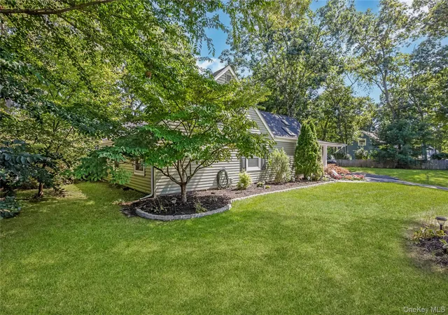 Photo 2 of Sale Pending at 23 Lakeside Dr, Islip, NY 11779 | MLS# 1045643 | Listing updated on 2026-09-29