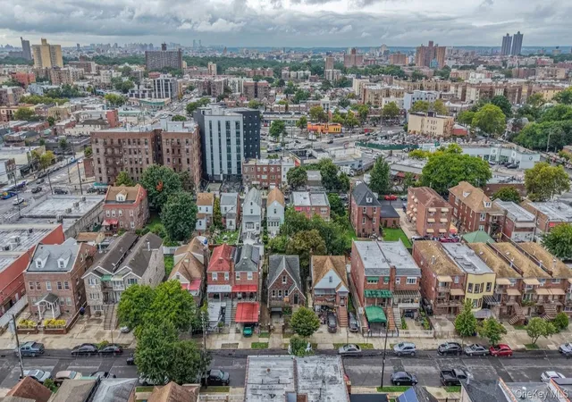 Photo 34 of Multi family home for sale at 2729 Paulding Ave, New York, NY 10469 | MLS# 1045647 | Listing updated on 2026-09-13