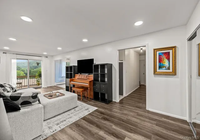 Photo 3 of Condo for sale at 249 Country Clb Ln, Haverstraw, NY 10970 | MLS# 1045701 | Listing updated on 2026-10-07