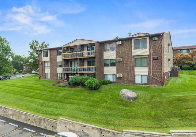Photo 43 of Condo for sale at 249 Country Clb Ln, Haverstraw, NY 10970 | MLS# 1045701 | Listing updated on 2026-10-07
